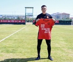 向退役的前国家队球员于大宝表达感谢、送上祝福